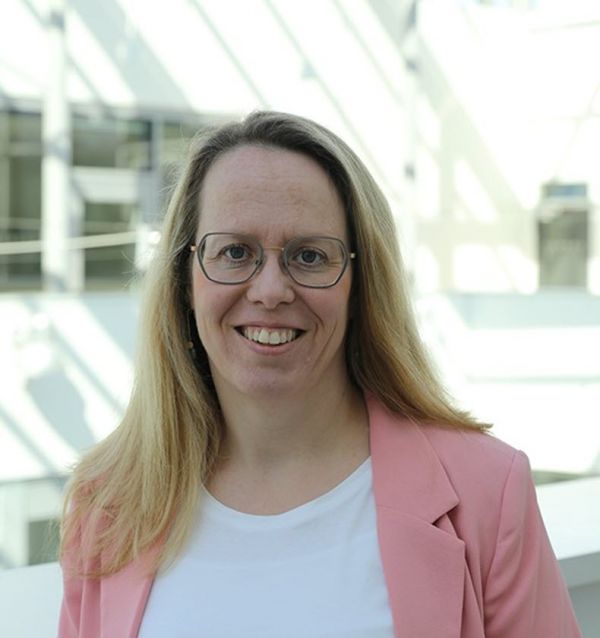 Abbildung Dr. Ricarda Schnelle
